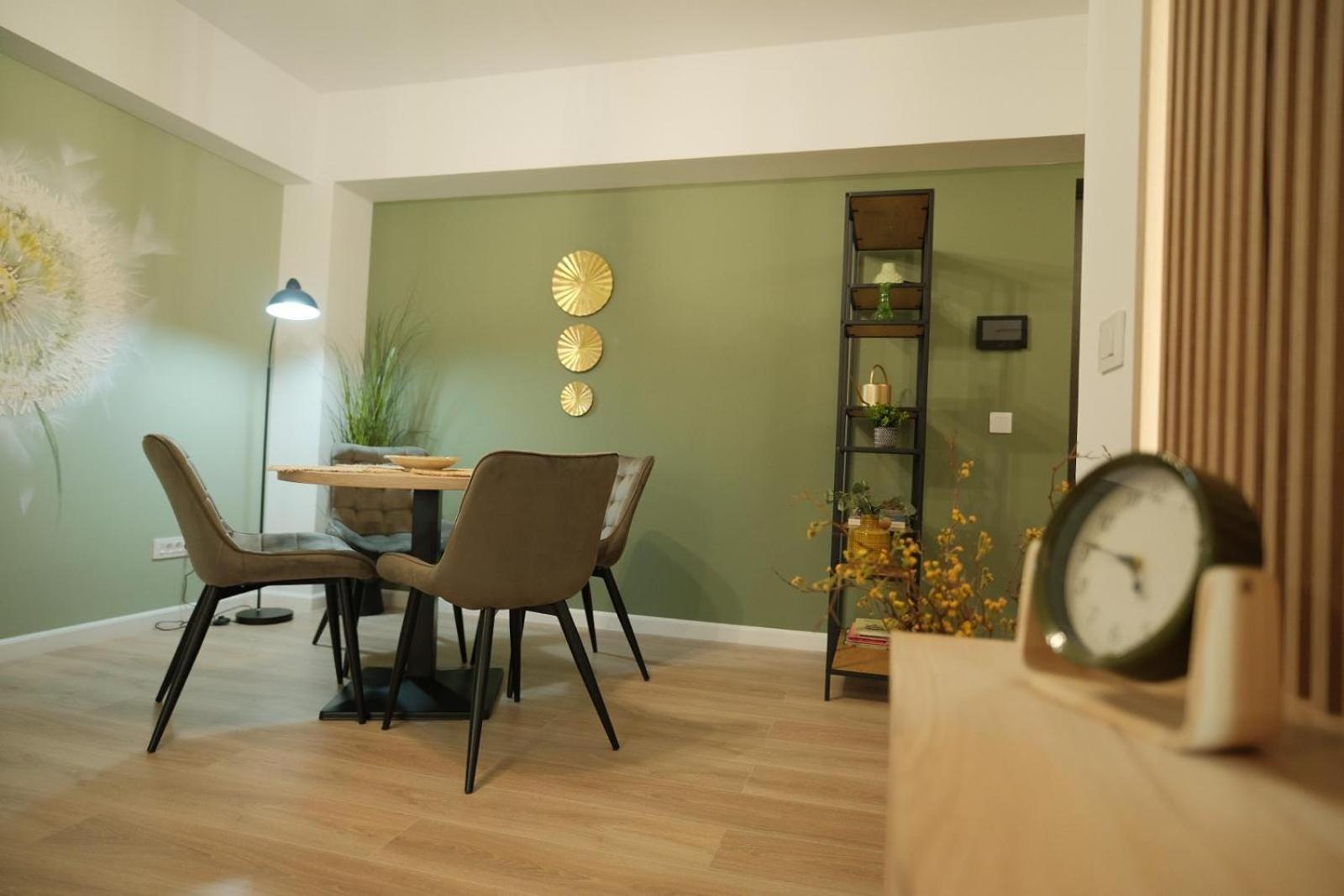 Green Studio Търгу Нямц Екстериор снимка